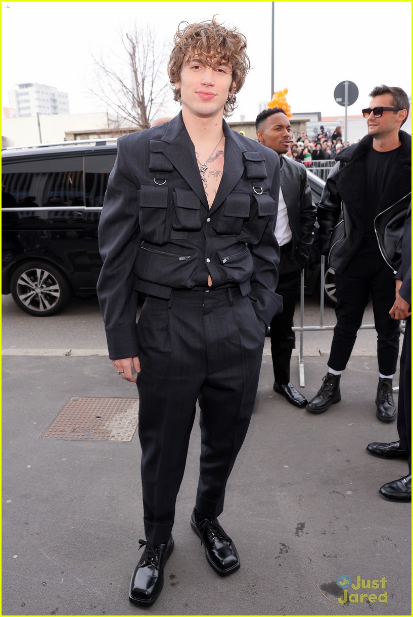 Mean Girls' Christopher Briney, Louis Partridge, Vinnie Hacker & More Attend Prada Fashion Show in Milan