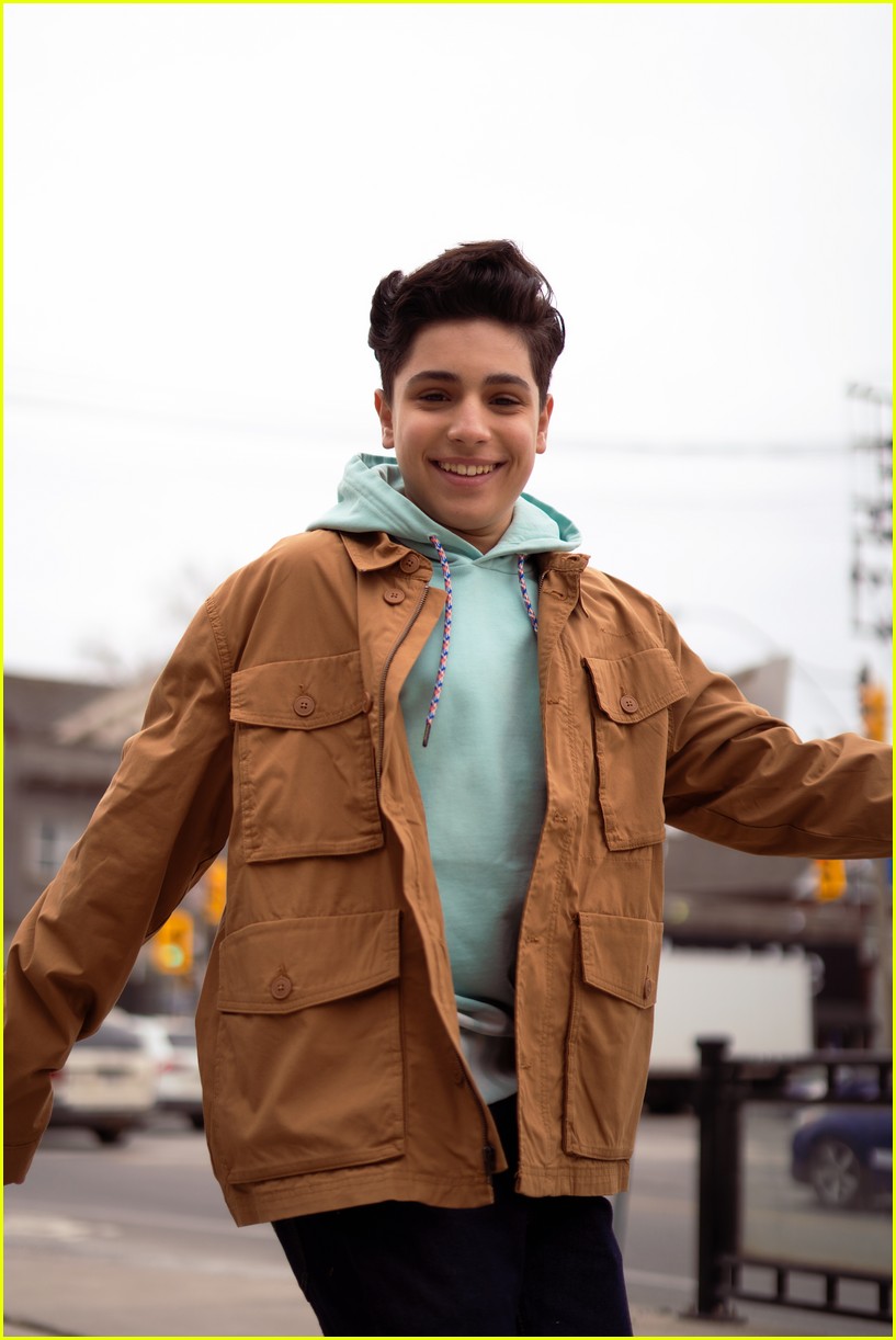 Get to Know 'I Woke Up a Vampire' Star Niko Ceci With 10 Fun Facts (Exclusive)