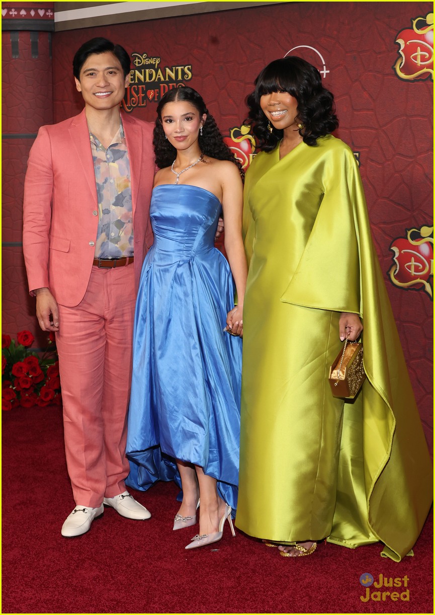 Dara Reneé Channels Her Character at 'Descendants: The Rise of Red' Premiere With China Anne McClain, Kylie Cantrall & More