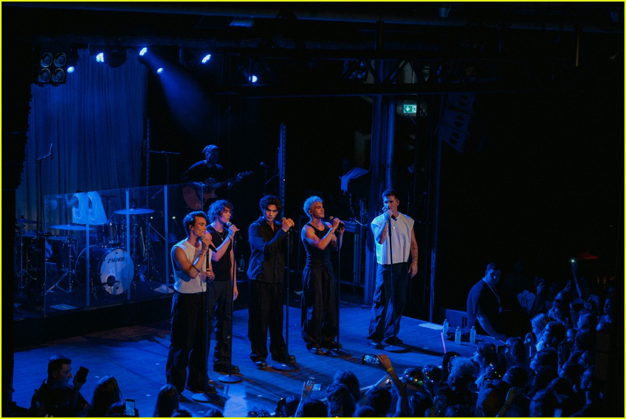 Elevator Boys Drop New EP 'Scared To Love,' Perform Live Concert For First Time