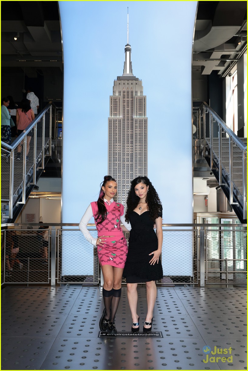 Malia Baker & Kylie Cantrall Say It Was Hard Playing Enemies In 'Descendants: The Rise of Red'