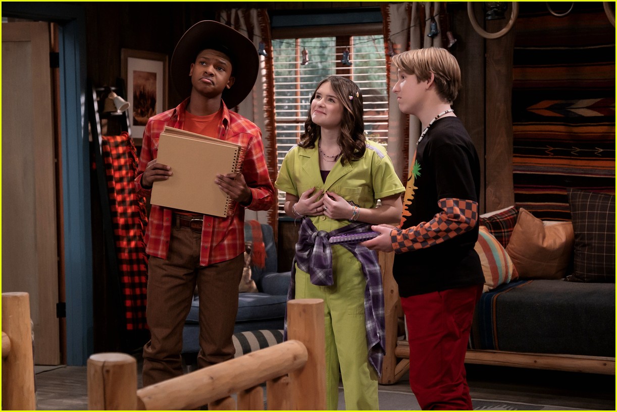 Mallory James Mahoney Dishes On Directing Tonight's New Episode of 'Bunk'd' (Exclusive)