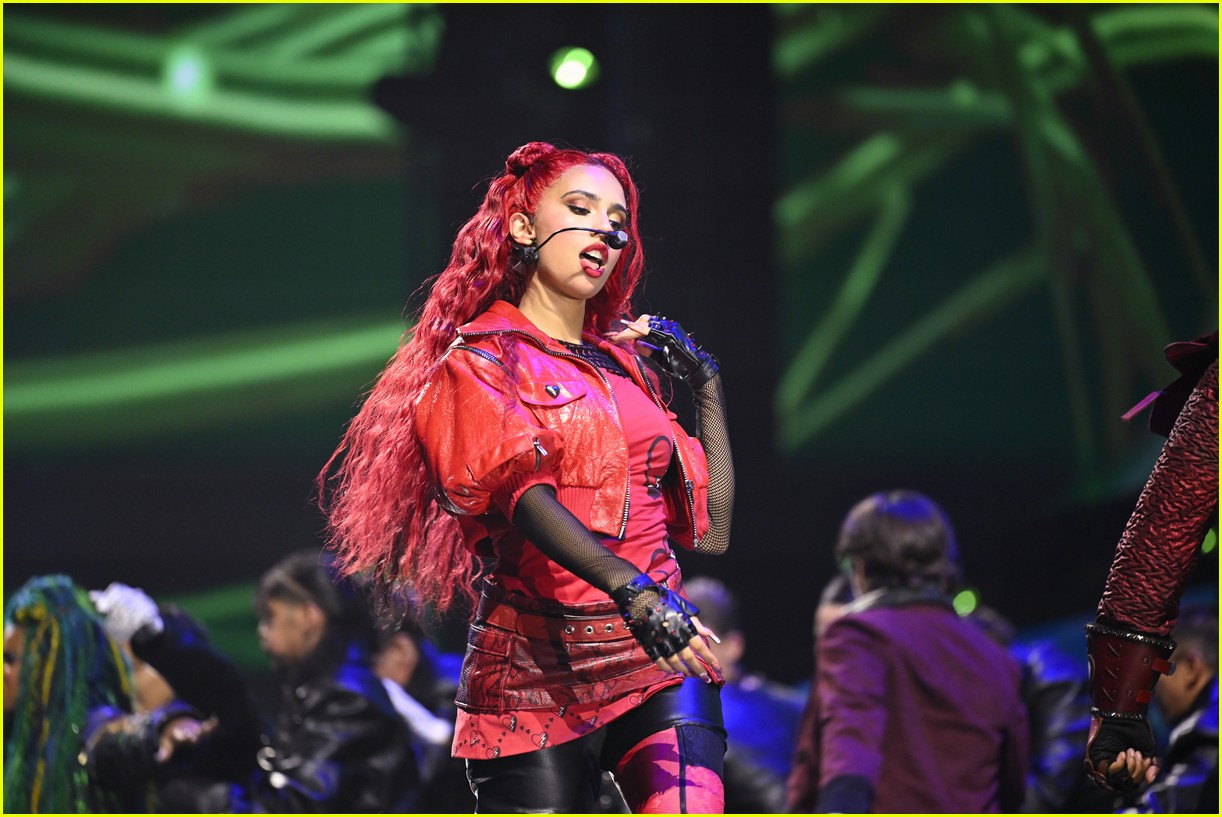 'Descendants: The Rise of Red' & 'Zombies 4' Tour Announced, Stars Hit Up D23!