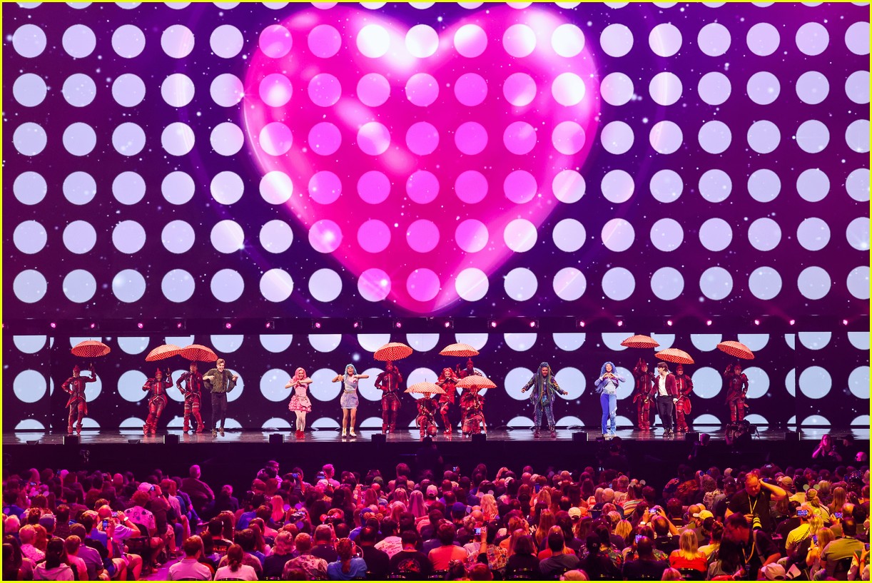 'Descendants: The Rise of Red' & 'Zombies 4' Tour Announced, Stars Hit Up D23!