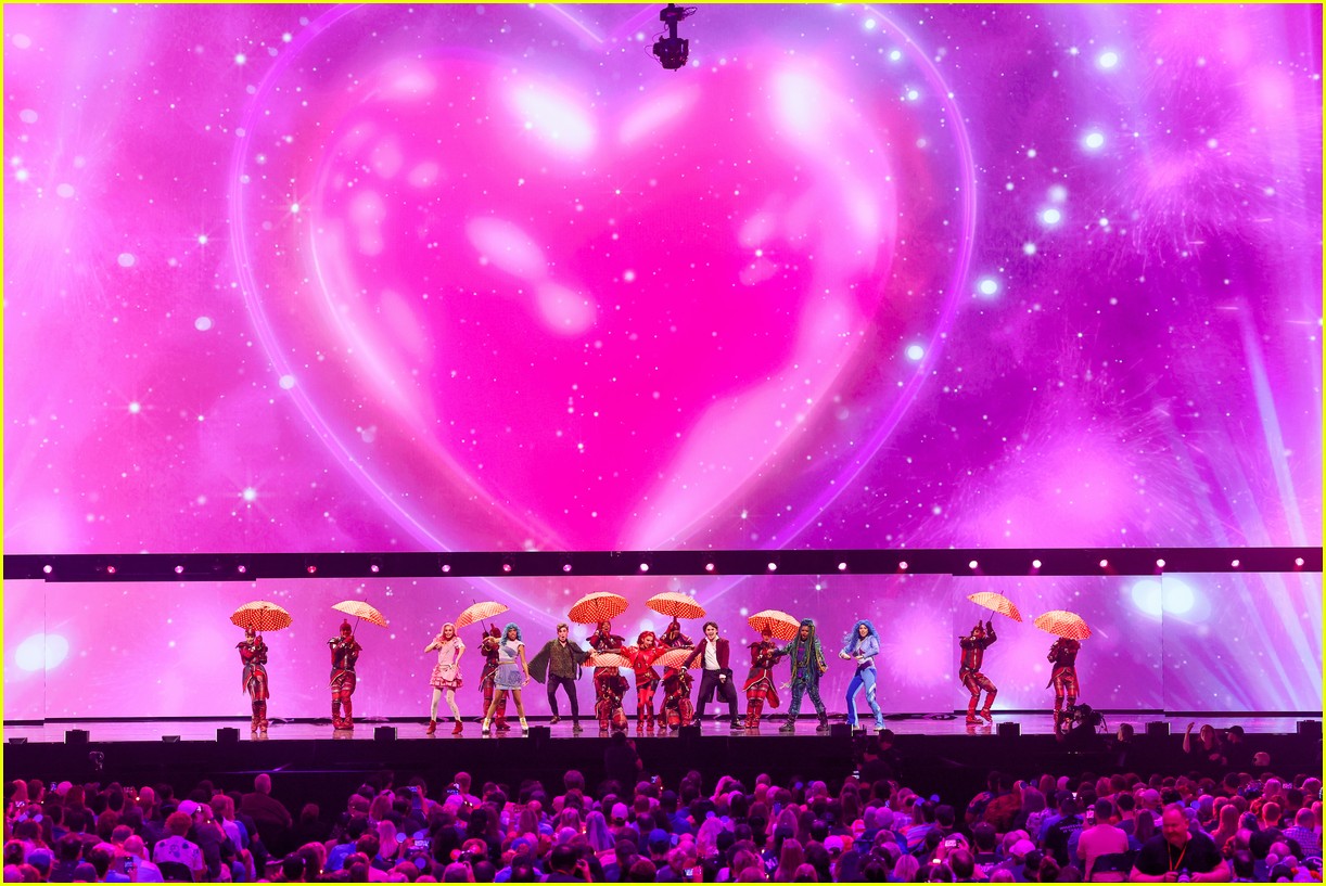 'Descendants: The Rise of Red' & 'Zombies 4' Tour Announced, Stars Hit Up D23!