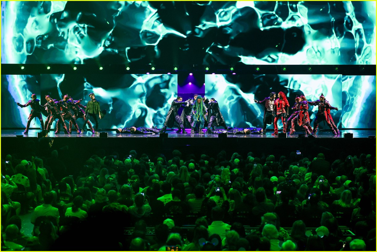 'Descendants: The Rise of Red' & 'Zombies 4' Tour Announced, Stars Hit Up D23!