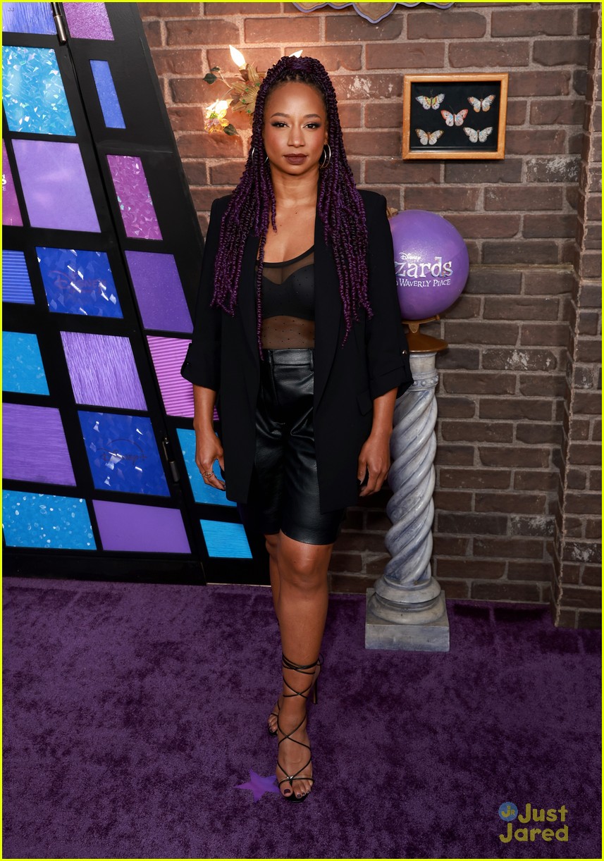 Jake Thomas, Raini Rodriguez, Kylie Cantrall & More Disney Stars Attend 'Wizards Beyond Waverly Place' Premiere