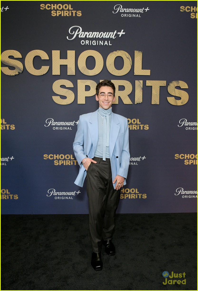 Milo Manheim Gets Mom Camryn's Support at 'School Spirits' Season 2 Premiere After 'Little Shop' Casting News