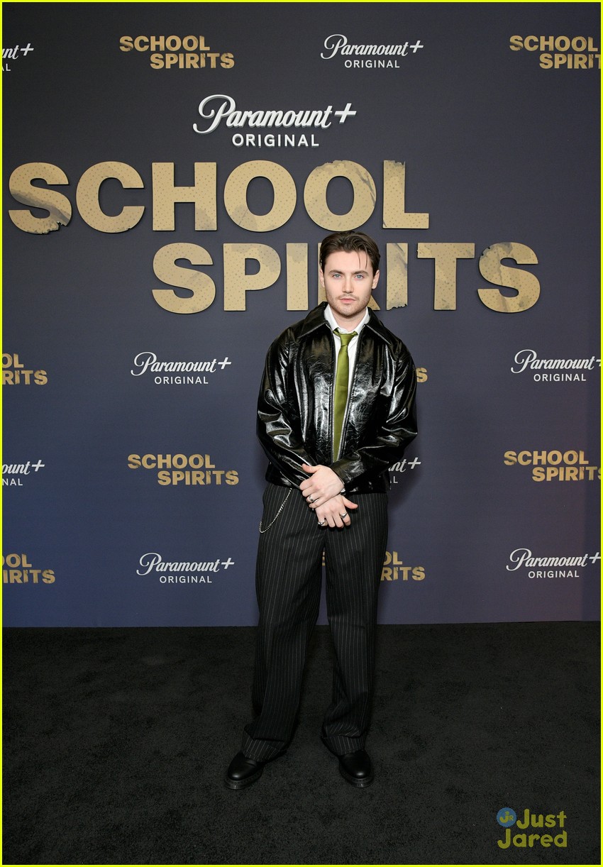 Milo Manheim Gets Mom Camryn's Support at 'School Spirits' Season 2 Premiere After 'Little Shop' Casting News