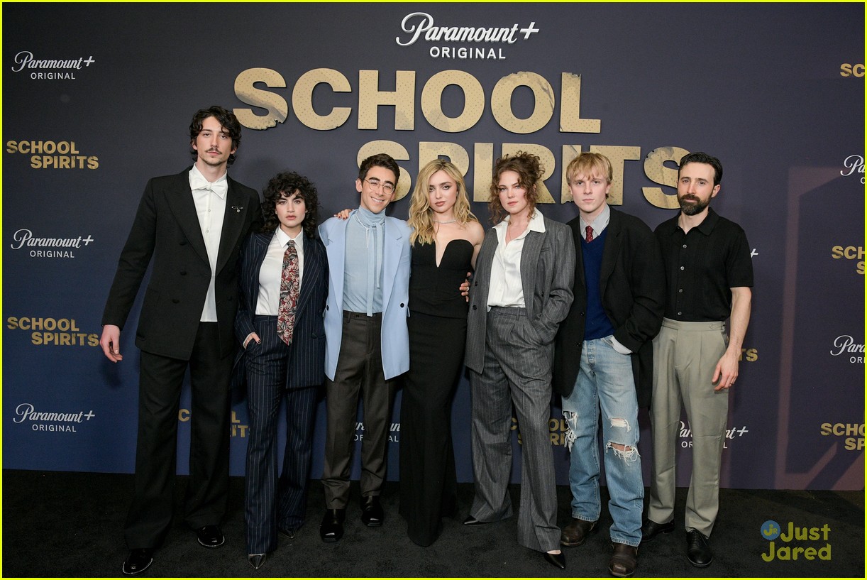 Milo Manheim Gets Mom Camryn's Support at 'School Spirits' Season 2 Premiere After 'Little Shop' Casting News
