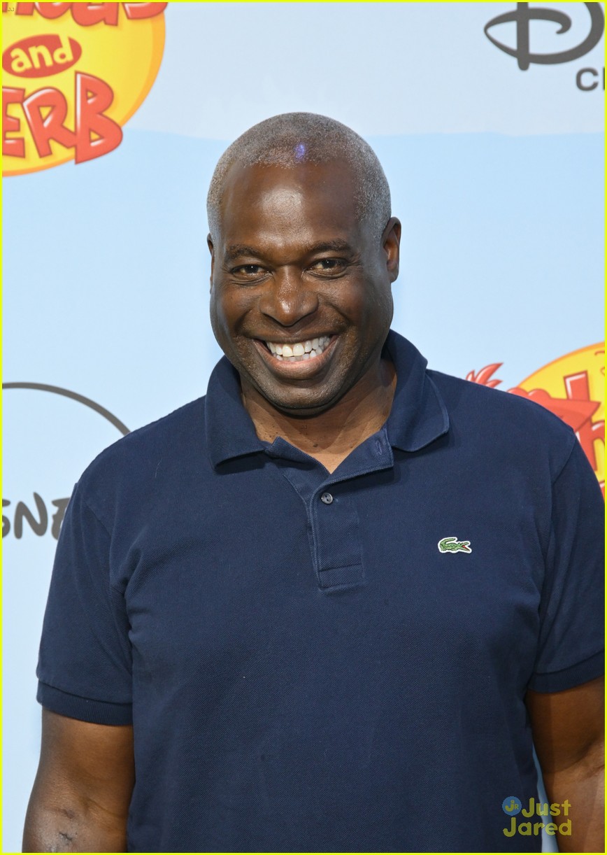 Disney Stars Past, Present & Future Attend 'Phineas & Ferb' Season 5 Premiere - See All the Pics!