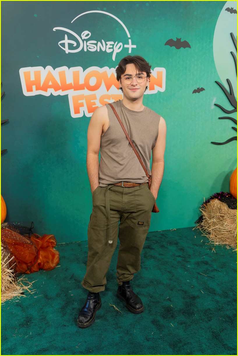 'Descendants/Zombies' Tour Stars & More Reunite at Disney+ Halloween Fest 