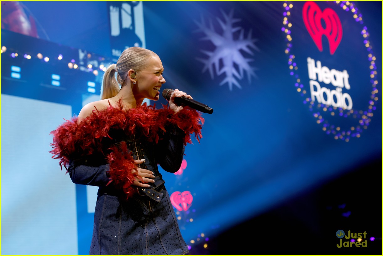 Freya Skye Lights Up Jingle Ball Tour After Announcing Solo 'Stars Align' Tour